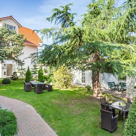Pension Bergen ベルゲン・アウフ・リューゲン エクステリア 写真
